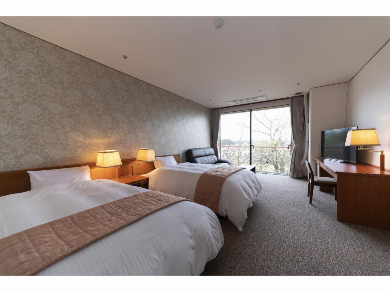 Yamashiro Onsen Miyabi No Yado Kaga Hyakumangoku Hotel Buitenkant foto