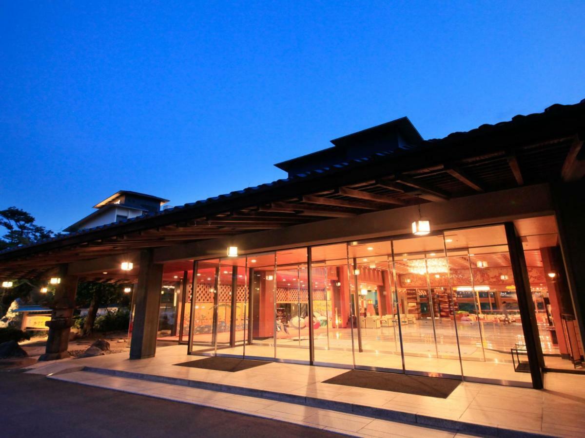 Yamashiro Onsen Miyabi No Yado Kaga Hyakumangoku Hotel Buitenkant foto