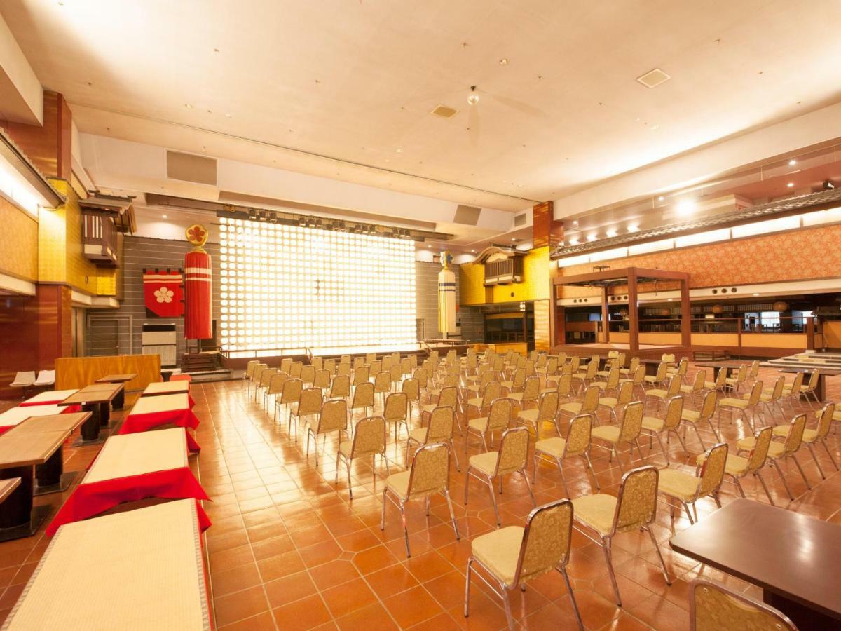 Yamashiro Onsen Miyabi No Yado Kaga Hyakumangoku Hotel Buitenkant foto