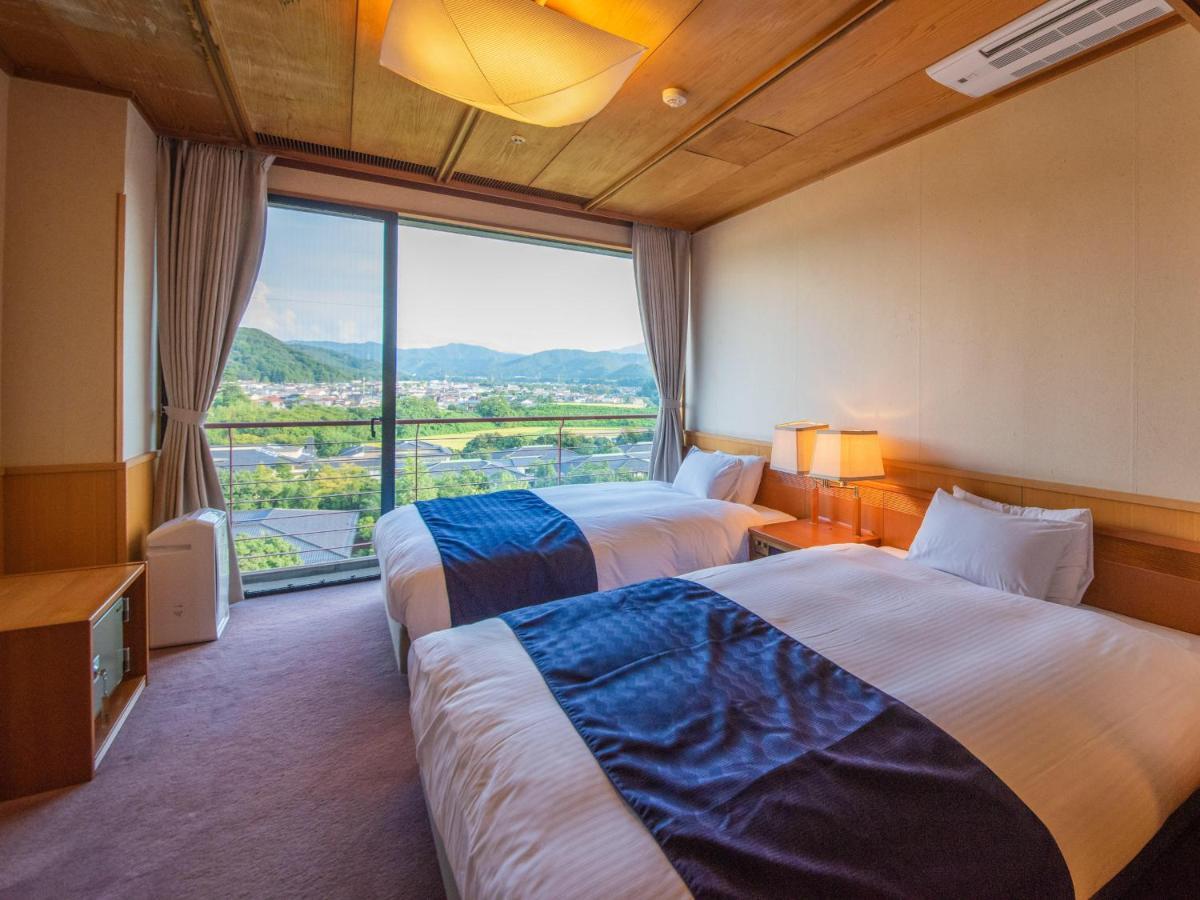 Yamashiro Onsen Miyabi No Yado Kaga Hyakumangoku Hotel Buitenkant foto